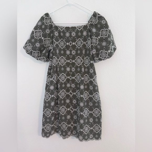 Talbots Embroidered Puff Sleeve Shift Dress - Picture 7 of 13